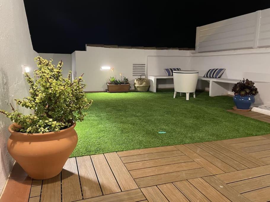 Casa Lola Conil, Azotea Al Mar Y Parking Solo Familias O Parejas Vila Conil De La Frontera Exterior foto