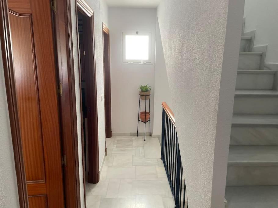 Casa Lola Conil, Azotea Al Mar Y Parking Solo Familias O Parejas Vila Conil De La Frontera Exterior foto