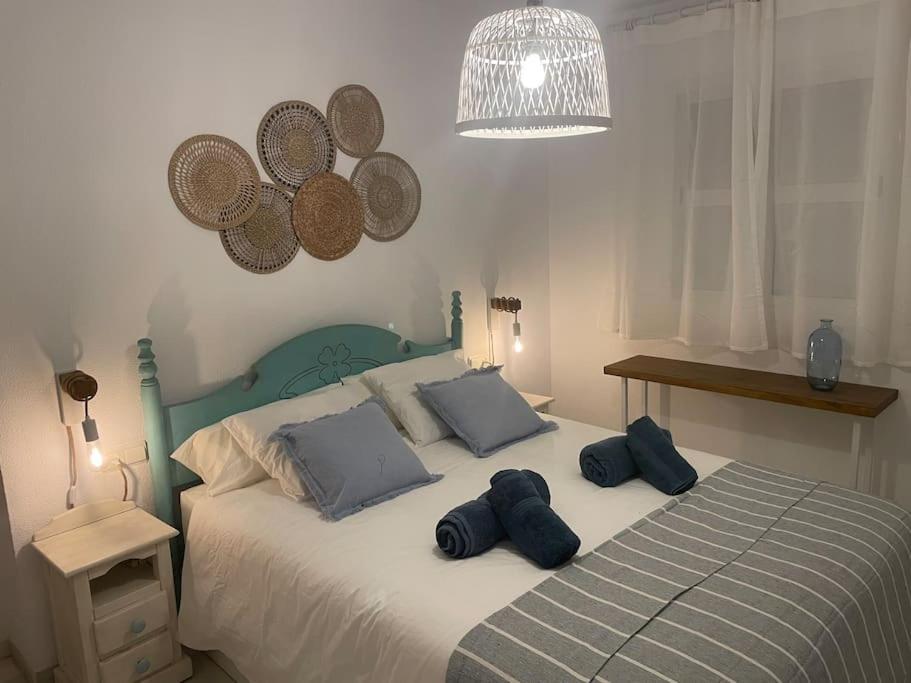 Casa Lola Conil, Azotea Al Mar Y Parking Solo Familias O Parejas Vila Conil De La Frontera Exterior foto