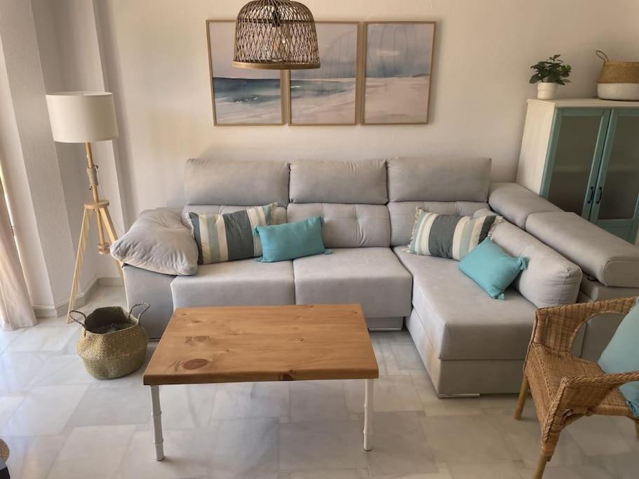 Casa Lola Conil, Azotea Al Mar Y Parking Solo Familias O Parejas Vila Conil De La Frontera Exterior foto